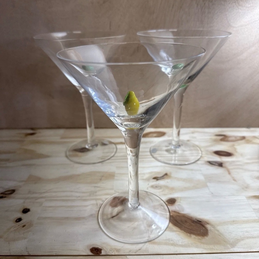 Hand Blown Martini Glasses Fruit Art Lemon 🍋 & Green Apple 🍏🍏 Set of 3